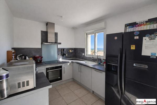 Maison à GONFARON, 83590 - 4 pièces 91m²