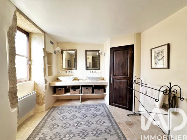 Maison à vendre 6 pièces 162 m² Castillon-du-Gard