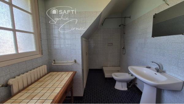 Maison 262m2 5 chambres + appartement en sous-sol