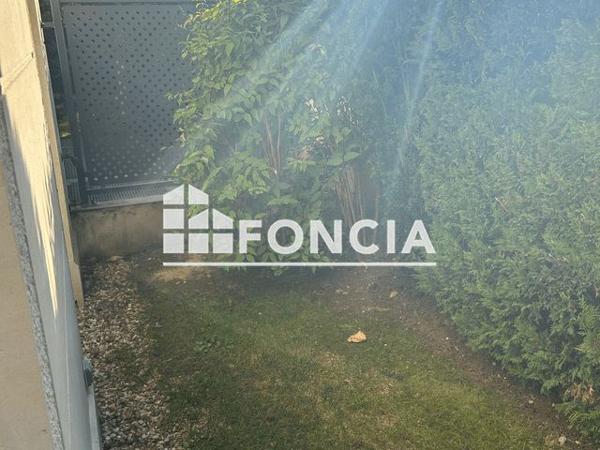 Location Appartement 2 pièces 46.94 m² - AVENUE DE LA RESISTANCE Le Plessis Robinson 92350