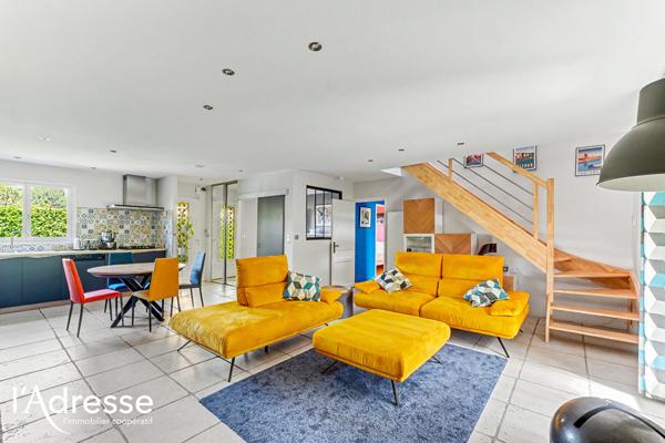 Exclusivité l'Adresse Immobilier - Cugnaux - Maison de 168 m2 avec Garage et piscine Couverte sur un terrain de 552m².