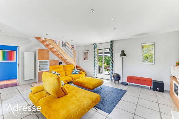 Exclusivité l'Adresse Immobilier - Cugnaux - Maison de 168 m2 avec Garage et piscine Couverte sur un terrain de 552m².