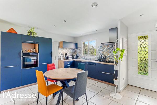 Exclusivité l'Adresse Immobilier - Cugnaux - Maison de 168 m2 avec Garage et piscine Couverte sur un terrain de 552m².