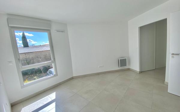 Appartement à vendre    4 pièces • 96,50 m2 Nîmes