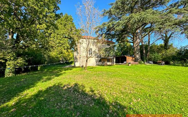 Maison à vendre    4 pièces •  Lisle-sur-Tarn