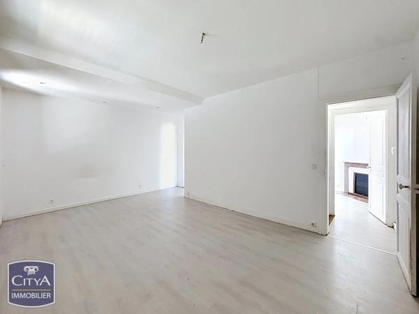 Immeuble à vendre 200m² Saint-Prest (28300)