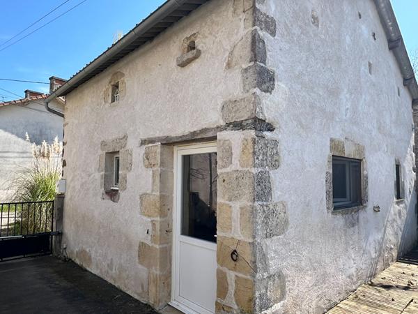 Maison ancienne de charme à vendre à Vaux - 10 pièces, piscine, grand terrain