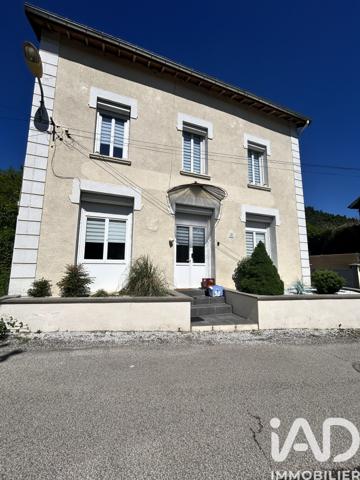 Maison à vendre 6 pièces 202,96 m² Beauzac