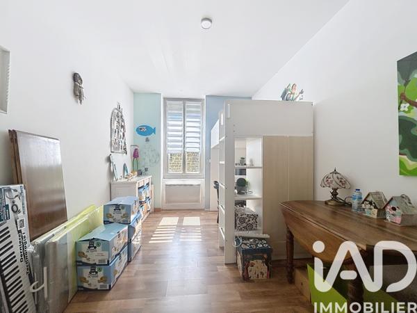 Maison à vendre 6 pièces 202,96 m² Beauzac