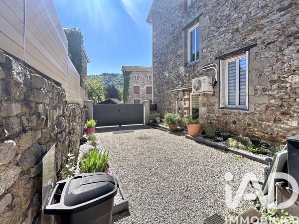 Maison à vendre 6 pièces 202,96 m² Beauzac