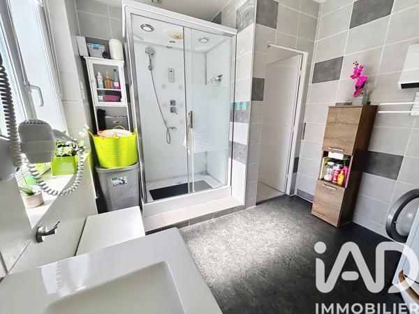 Maison à vendre 6 pièces 202,96 m² Beauzac