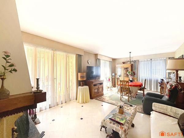 Grande maison de 210 m² sur terrain de 715 m²