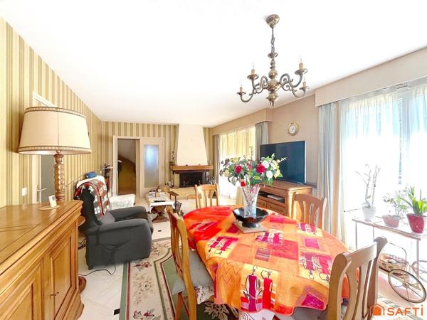 Grande maison de 210 m² sur terrain de 715 m²