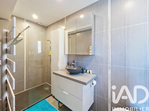 Maison à vendre 7 pièces 152 m² Saint-Fargeau-Ponthierry