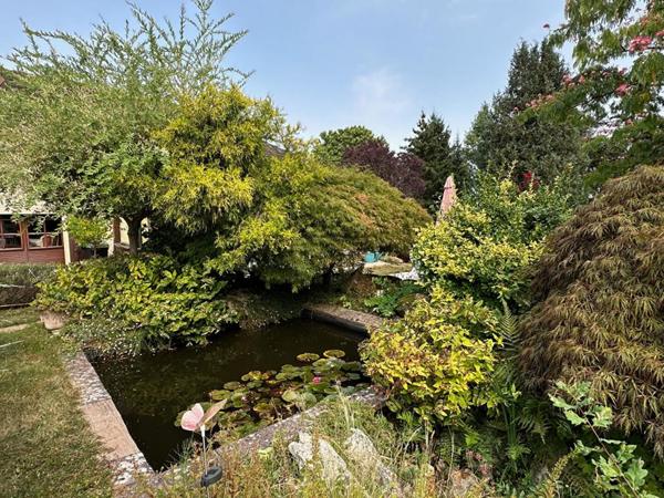 Pavillon avec parc arboré unique à Remalard en Perche 5 pièce(s) 100 m2