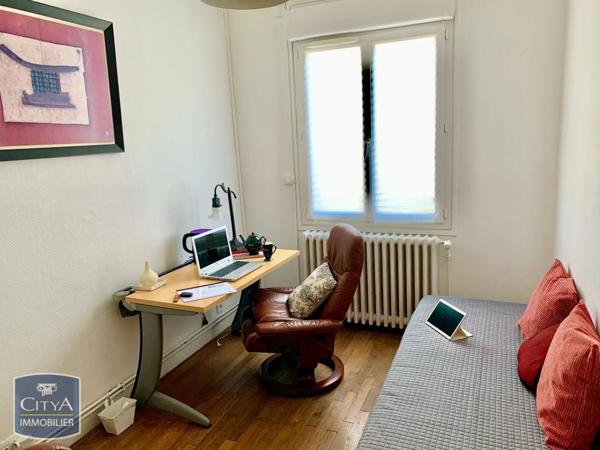 Immeuble à vendre 120m²