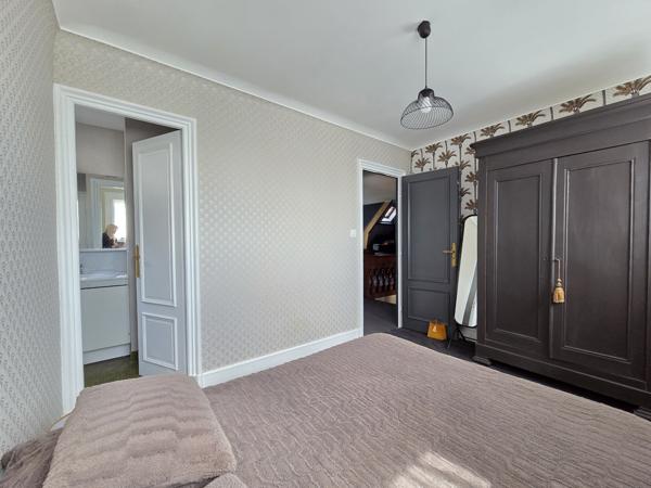 A VENDRE Elégante maison familiale proche centre ville et canal PONTIVY (56)