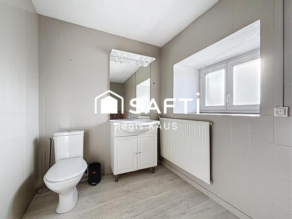 maison atypique à rénover, joli potentiel