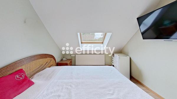 Maison
         5 pièces
        - 95 m² Exclusivité 549 000 € *