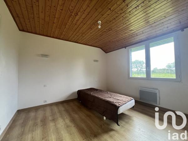 Maison traditionnelle 7 pièces de 140 m² à Sulniac (56250)