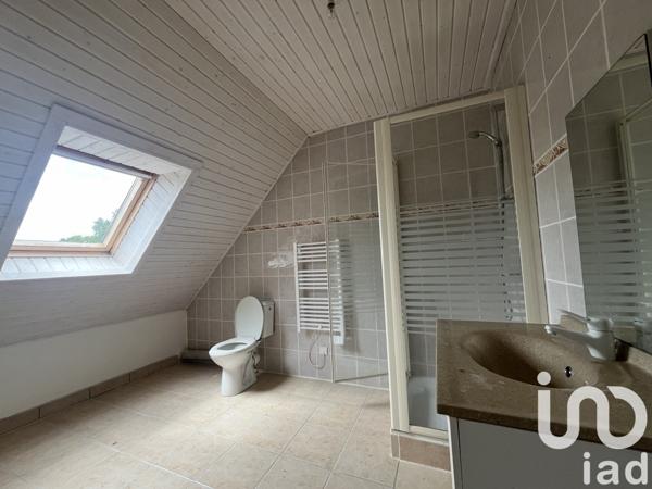 Maison traditionnelle 7 pièces de 140 m² à Sulniac (56250)