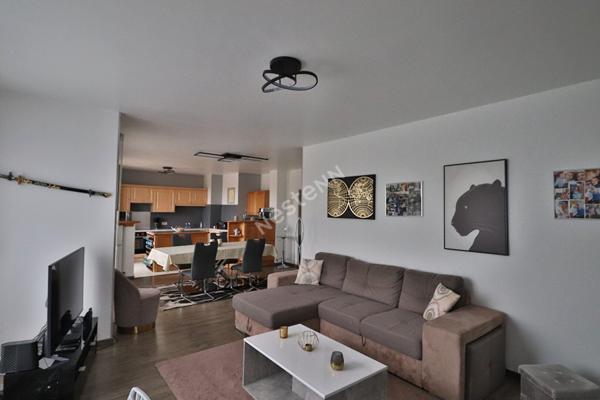 Appartement T4 - Francheville Alaï - limite Tassin