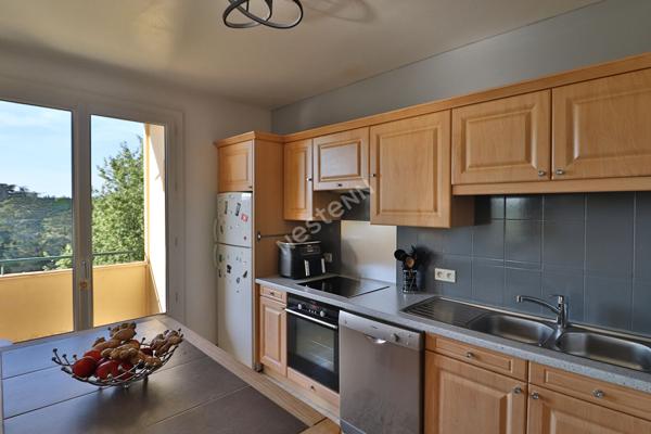 Appartement T4 - Francheville Alaï - limite Tassin