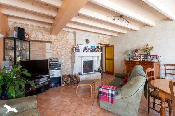 Maison à vendre |  Montguyon |  6 pièces | 250 m²