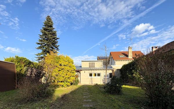 Maison à louer    2 pièces • 48,54 m2 Champs-sur-Marne