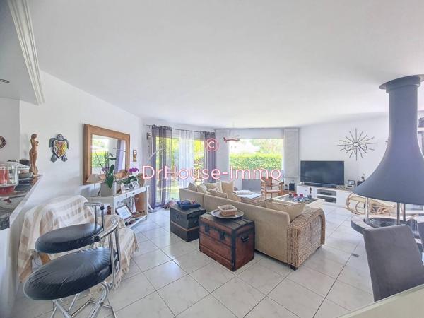 Maison à vendre 6 pièces de 131 m²