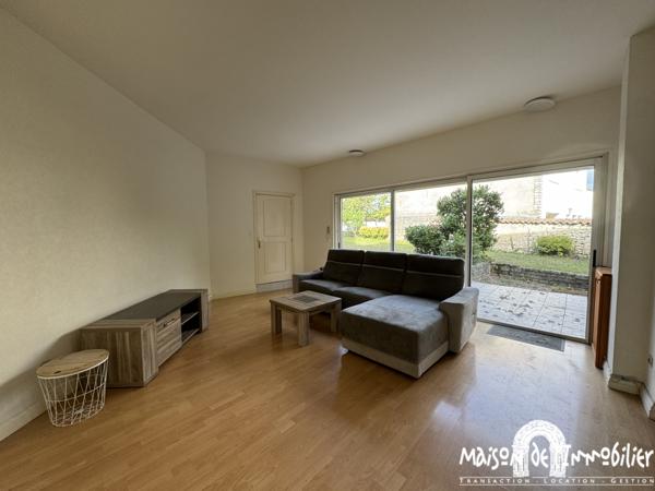 Location Maison de ville meublée - 6 pièces - 156m² - Jardin clos