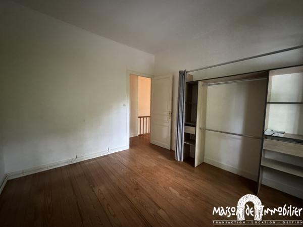 Location Maison de ville meublée - 6 pièces - 156m² - Jardin clos