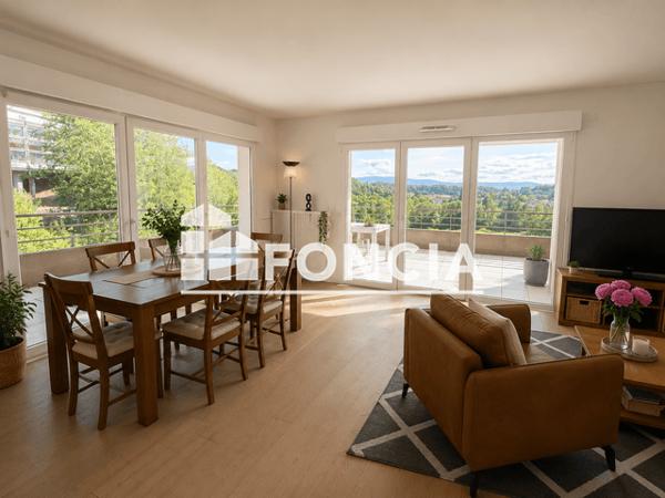 Location Appartement meublé 4 pièces 95.35 m² - 21 RUE BALCON DE L'AIRE Saint-julien-en-genevois 74160
