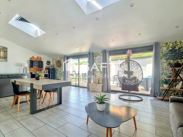 Villa de 174 m² sur 1463 m² de terrain avec piscine