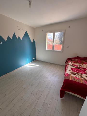 Maison Guitalens, avec aménagement extérieur à finir