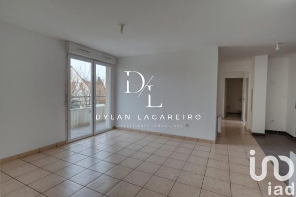 Appartement 3 pièces de 54 m² à Persan (95340)