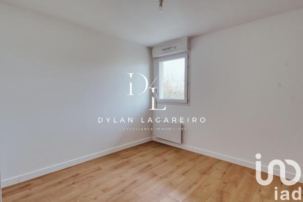 Appartement 3 pièces de 54 m² à Persan (95340)