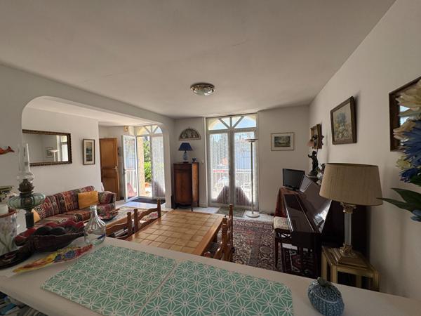 Appartement
                                                                                                                                                                                                                                                                                                                        4 pièce(s)                                                                                                                                                                                                          3 chambre(s)                                                                                                                                                                                                          73.08  m²