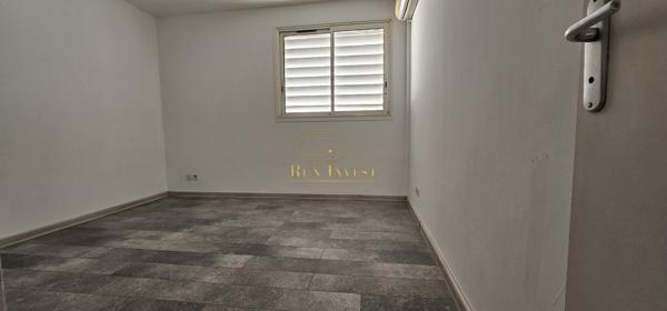 Appartement T2 de 43,80 m2 à Sainte Clotilde secteur Champ Fleury