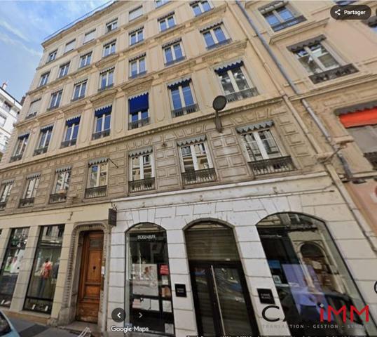 LYON 2-Bureaux-64m