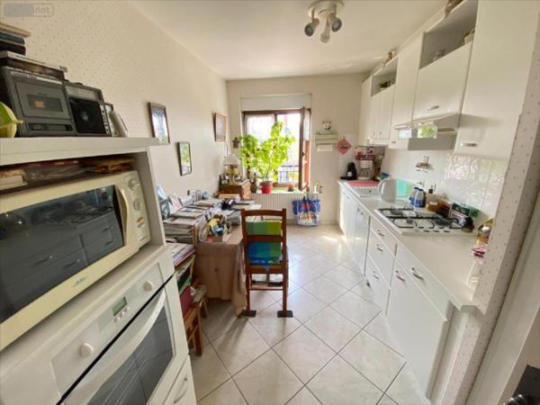 Appartement ancien à vendre à Alençon dans l'Orne (61000), ref : 61001-1021905