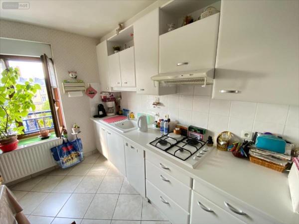 Appartement ancien à vendre à Alençon dans l'Orne (61000), ref : 61001-1021905