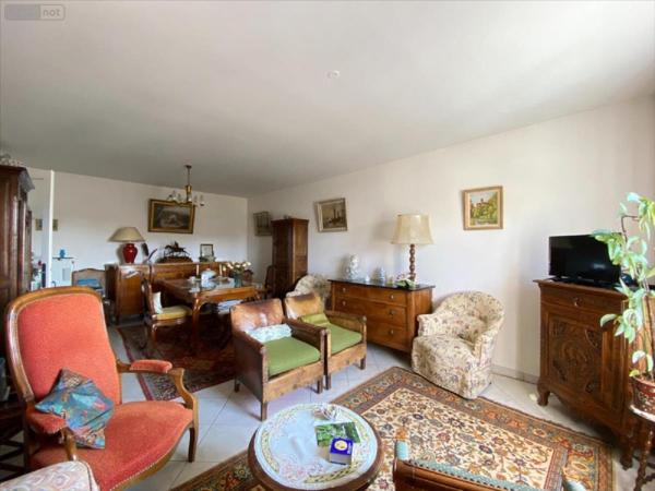 Appartement ancien à vendre à Alençon dans l'Orne (61000), ref : 61001-1021905