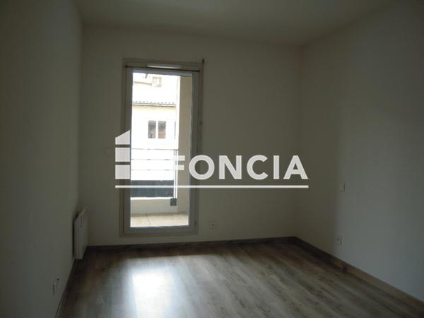 Location Appartement 3 pièces 76.8 m² - 49 BOULEVARD DU NORD Gimont 32200