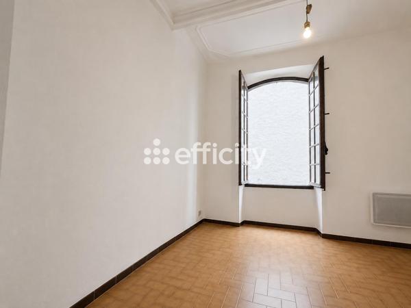Appartement
         1 pièce
        - 21 m² 79 000 € *