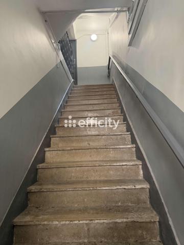 Appartement
         1 pièce
        - 21 m² 79 000 € *