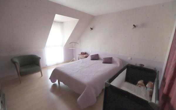 Maison à vendre    4 pièces • 82,70 m2 Les Mureaux