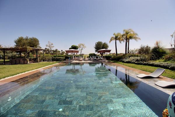 Propriété à vendre à Marrakech en front de golf