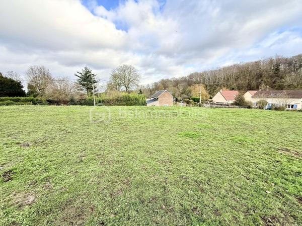 Terrain de 825 m²