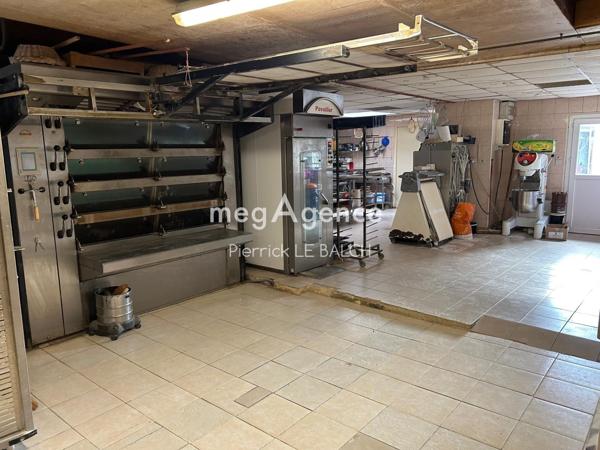 Immeuble à PLOUARET, 22420 - 242m²